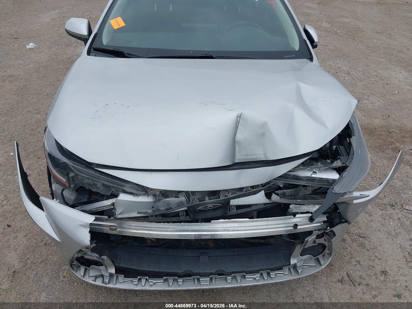 2021 Toyota Corolla Le VIN: JTDEPMAEXMJ153973 Lot: 44869973