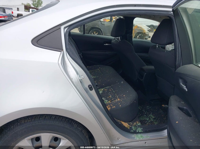 2021 Toyota Corolla Le VIN: JTDEPMAEXMJ153973 Lot: 44869973