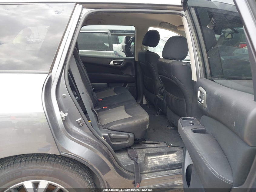 2017 Nissan Pathfinder S VIN: 5N1DR2MN2HC651421 Lot: 44870004