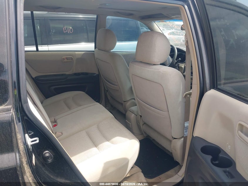 2001 TOYOTA HIGHLANDER auction photo 8