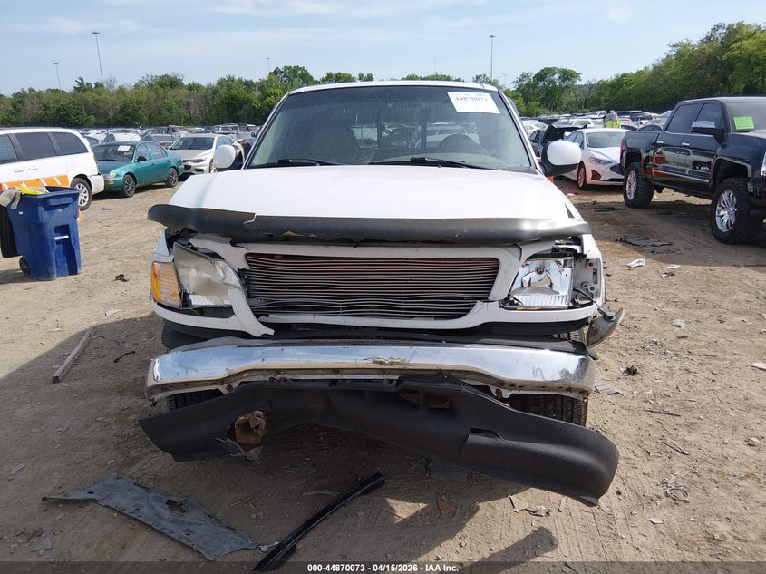 2000 Ford F-150 Lariat/Work Series/Xl/Xlt VIN: 1FTRX17L8YKA61945 Lot: 44870073