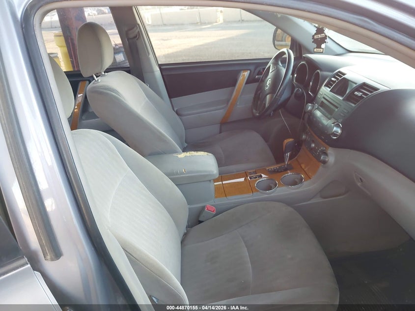 2010 Toyota Highlander Hybrid Base V6