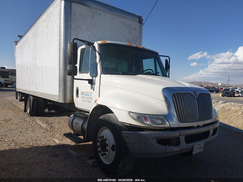 2013 INTERNATIONAL 4000 4300
