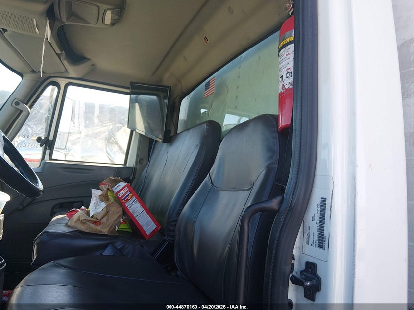 2013 International 4000 4300 white Lot 111044870160 Vin 3HAMMAALXDL296444