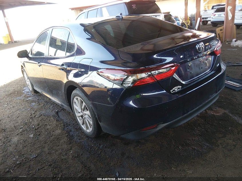 2022 Toyota Camry Le