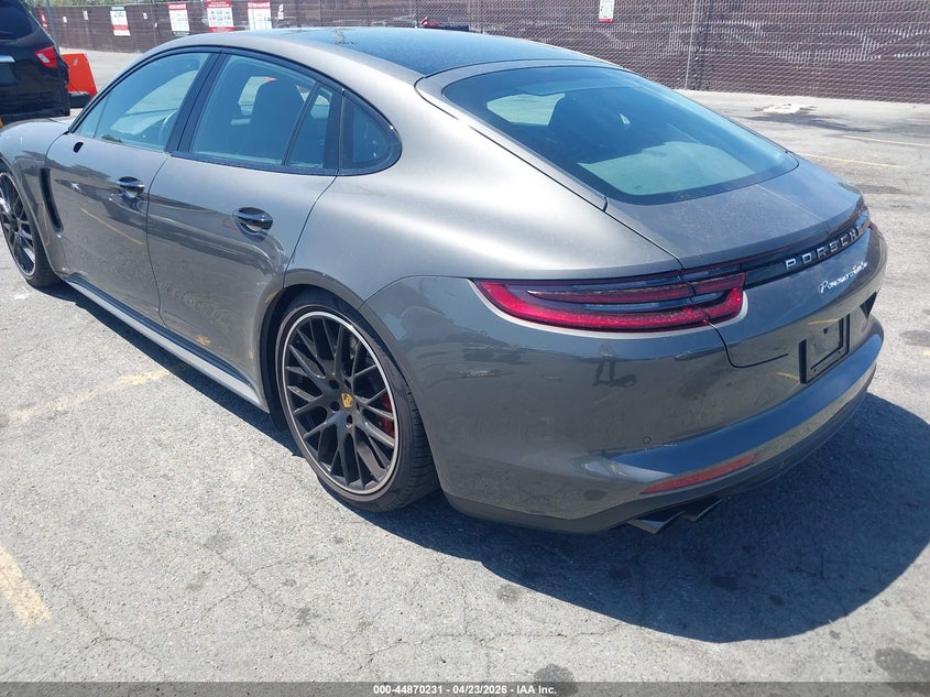 Vin: wp0af2a75hl152828, lot: 45367542, porsche panamera turbo 20173