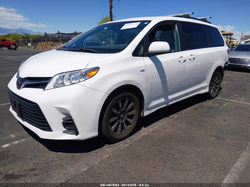 2019 Toyota Sienna Le 7 Passenger