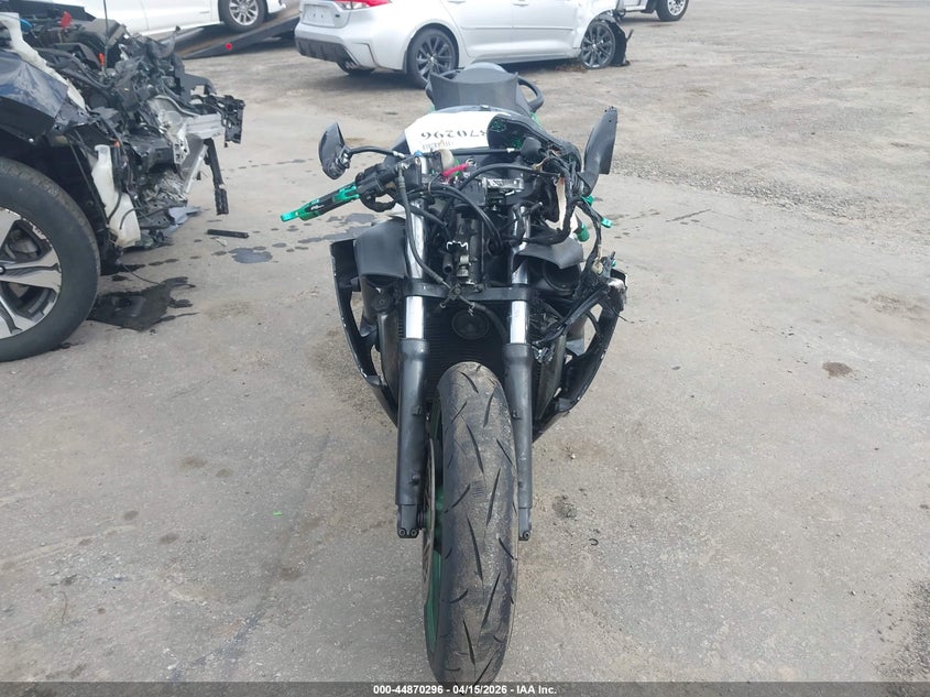 2001 Kawasaki Zx600 J1 VIN: JKAZX4J151A033065 Lot: 44870296