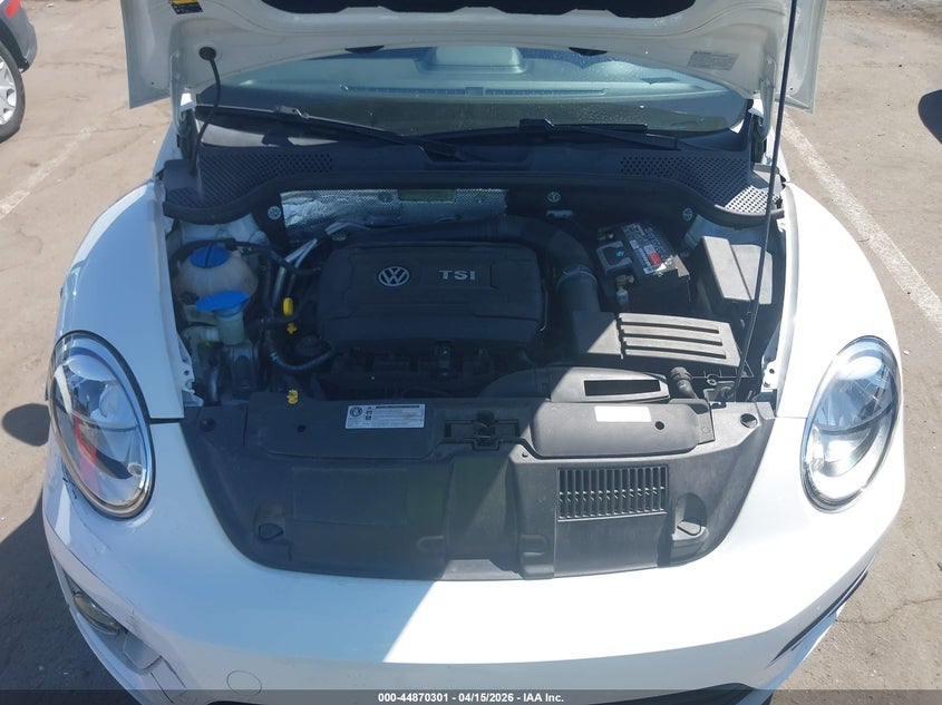 2014 Volkswagen Beetle 2.0T R-Line VIN: 3VWVT7AT4EM612489 Lot: 44870301