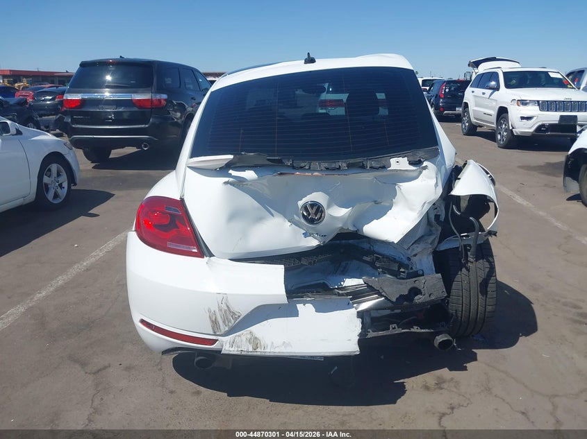 2014 Volkswagen Beetle 2.0T R-Line VIN: 3VWVT7AT4EM612489 Lot: 44870301