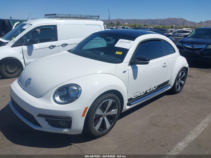 2014 Volkswagen Beetle 2.0T R-Line VIN: 3VWVT7AT4EM612489 Lot: 44870301