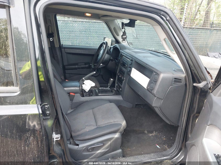 2010 Jeep Commander Sport