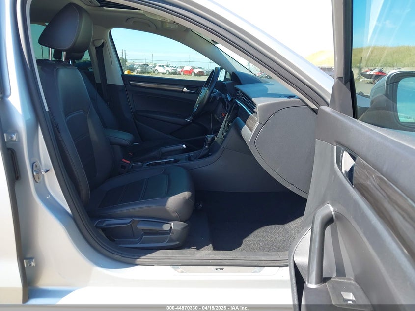 2020 Volkswagen Passat 2.0T R-Line VIN: 1VWMA7A31LC016921 Lot: 44870330