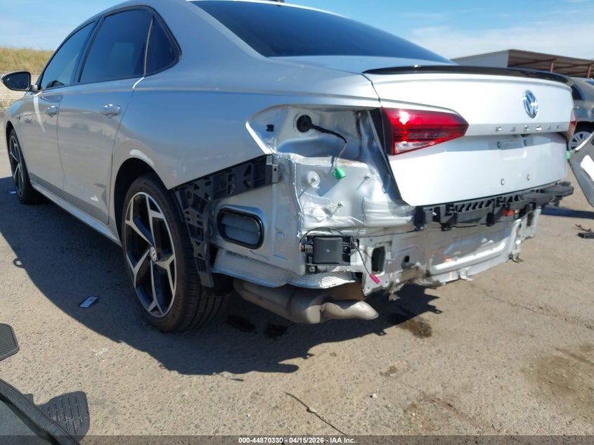 2020 Volkswagen Passat 2.0T R-Line VIN: 1VWMA7A31LC016921 Lot: 44870330