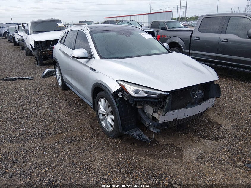 2019 INFINITI QX50 LUXE