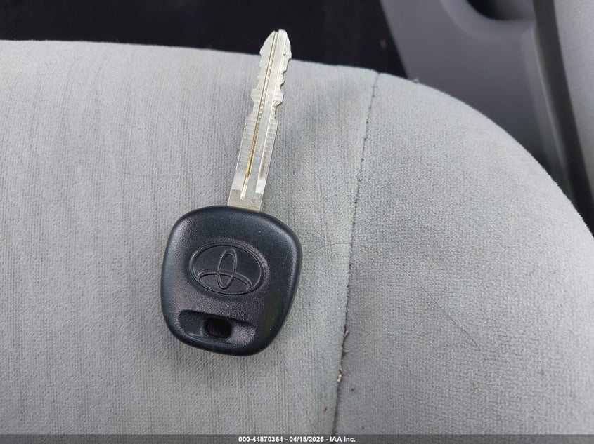 2010 Toyota Corolla Le VIN: 1NXBU4EE2AZ380067 Lot: 44870364