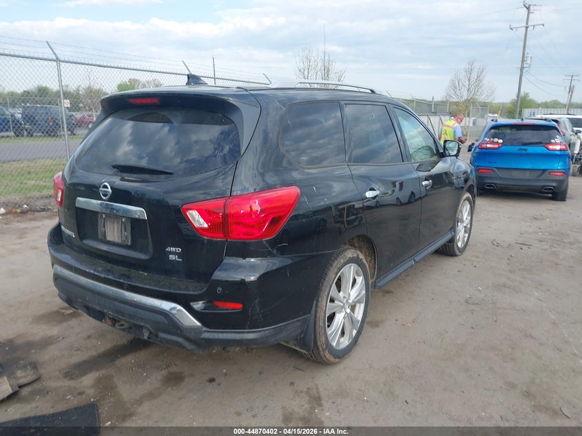 2019 Nissan Pathfinder Sl