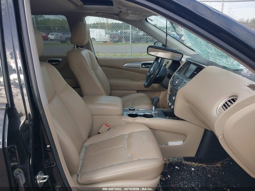 2019 Nissan Pathfinder Sl