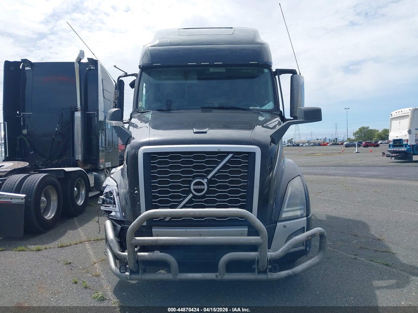 2019 Volvo Vnl VIN: 4V4NC9EH5KN898105 Lot: 44870424