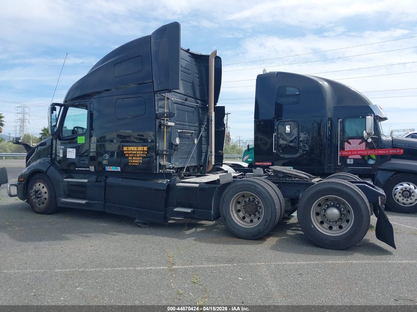 2019 Volvo Vnl VIN: 4V4NC9EH5KN898105 Lot: 44870424