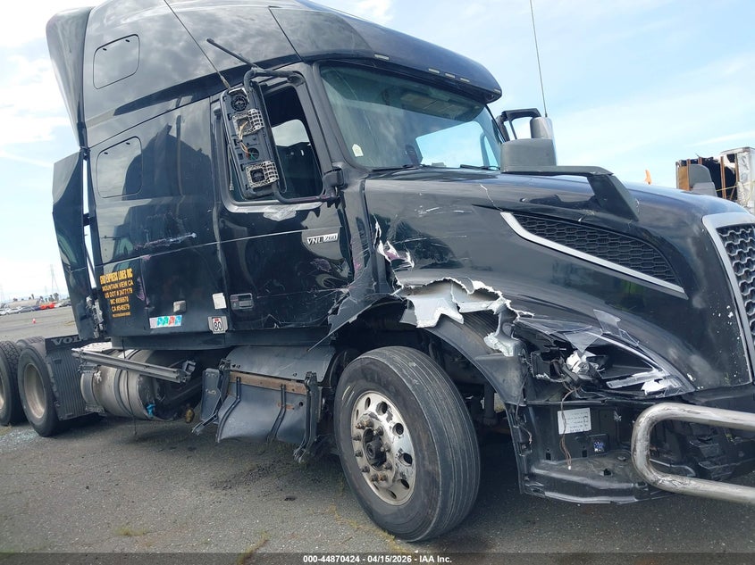 2019 Volvo Vnl VIN: 4V4NC9EH5KN898105 Lot: 44870424