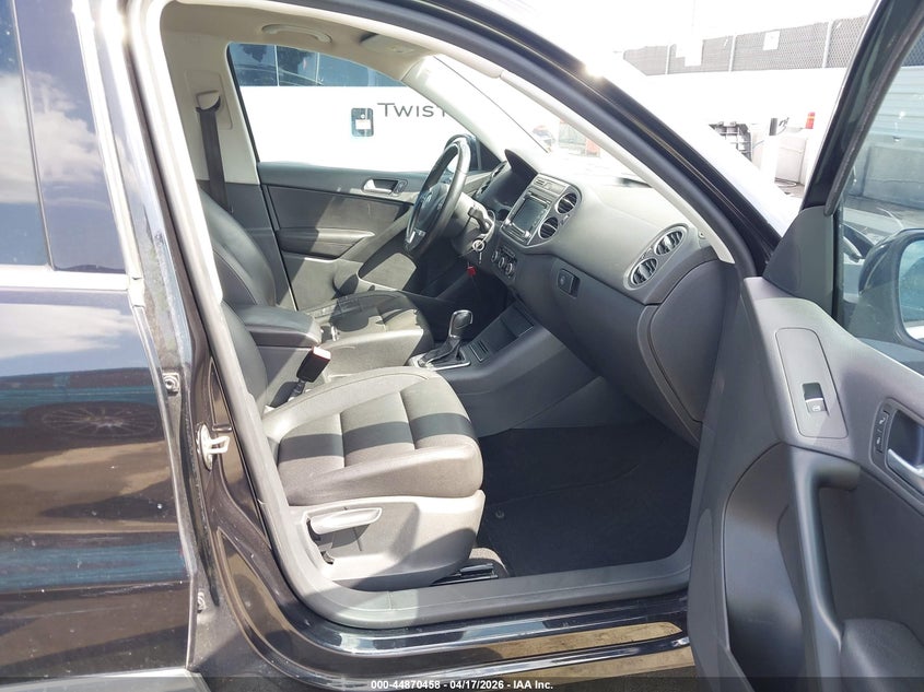 2012 Volkswagen Tiguan Se