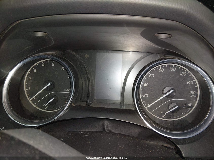 2020 Toyota Camry Le VIN: 4T1C11AKXLU981463 Lot: 44870470