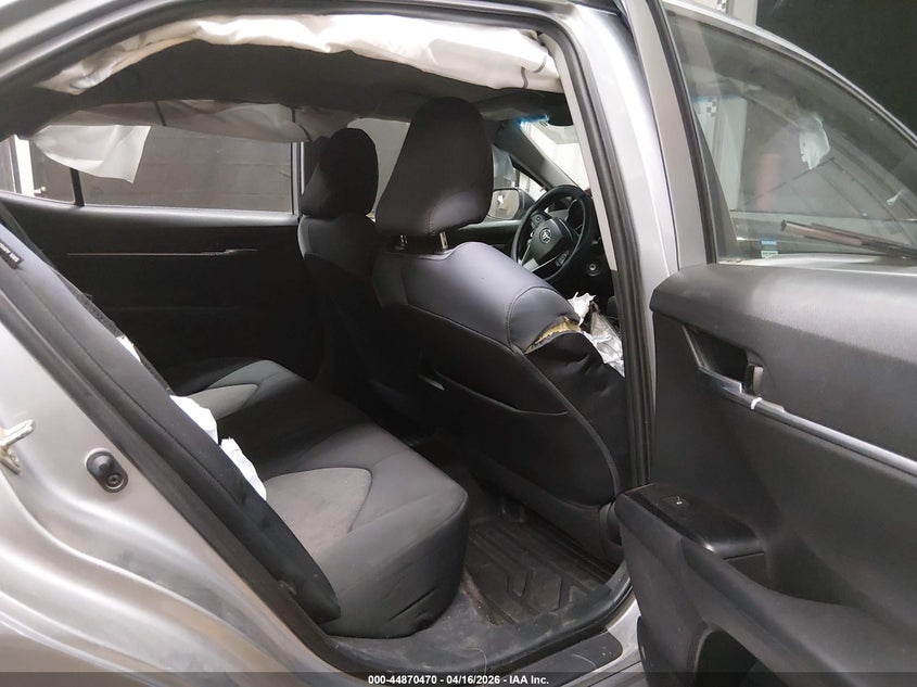 2020 Toyota Camry Le VIN: 4T1C11AKXLU981463 Lot: 44870470