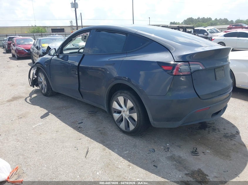 2024 TESLA MODEL Y auction photo 3