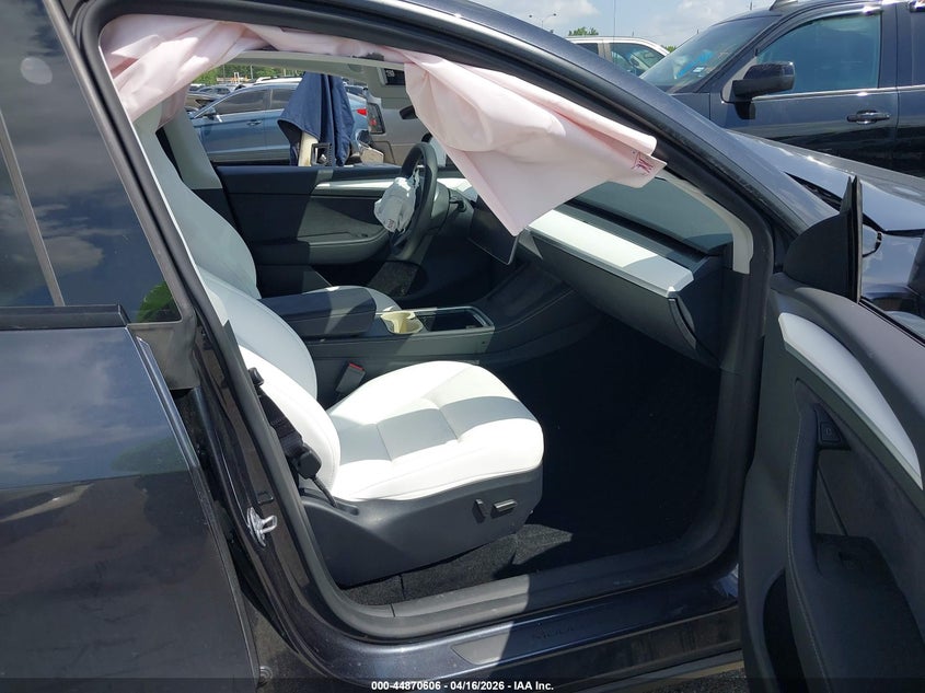 2024 TESLA MODEL Y auction photo 5