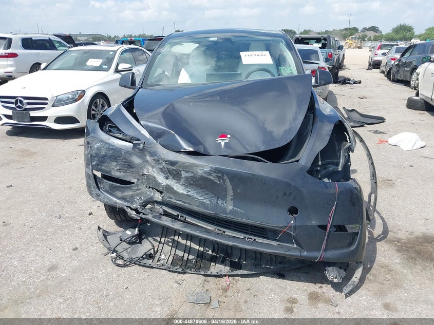 2024 TESLA MODEL Y auction photo 6