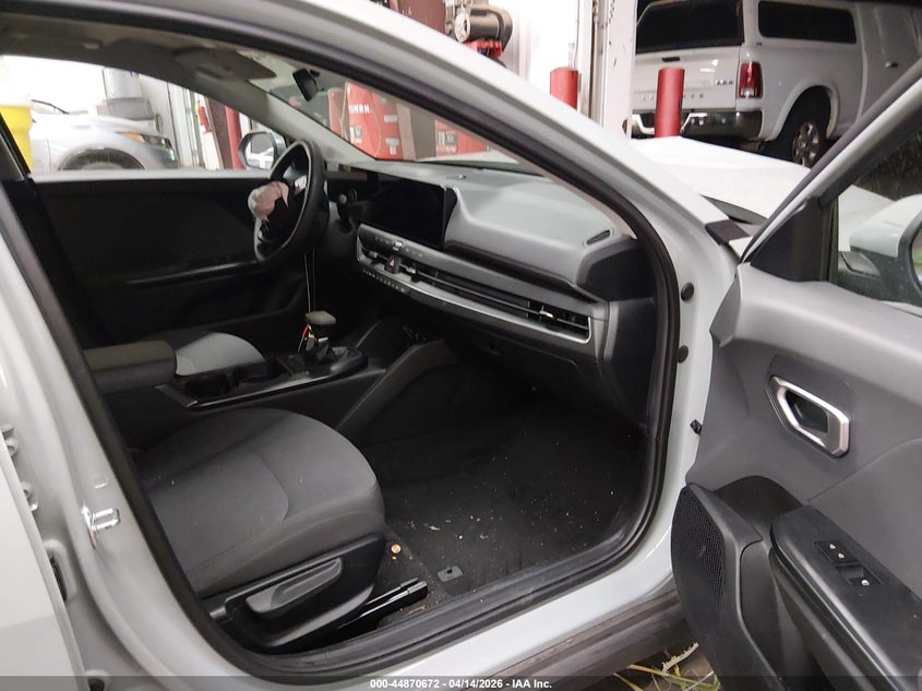 2025 Kia K4 2.0 Lxs blue Lot 111044870672 Vin 3KPFT4DE1SE002252