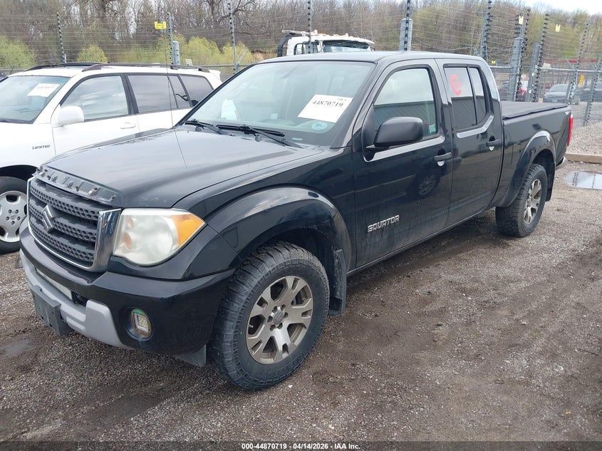 2011 Suzuki Equator Sport