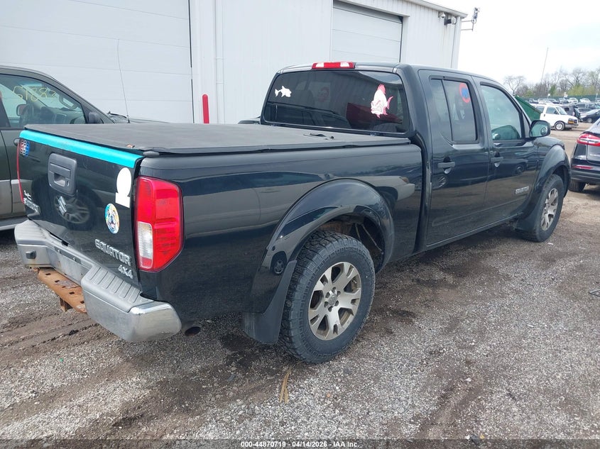 2011 Suzuki Equator Sport