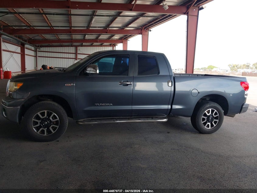 2008 Toyota Tundra Base 5.7L V8 VIN: 5TFRV54158X040845 Lot: 44870737