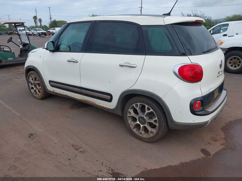 2014 Fiat 500L Trekking