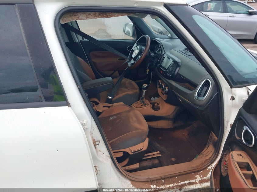 2014 Fiat 500L Trekking