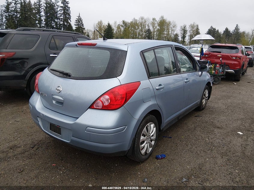 2011 Nissan Versa 1.8S