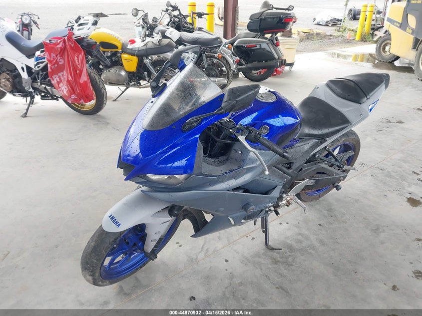 MH3RH18Y6LK004189 2020 YAMAHA YZFR3 A photo 1