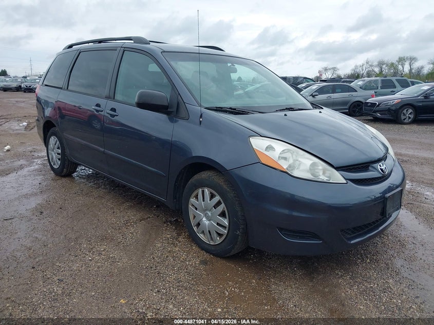 2007 Toyota Sienna Le