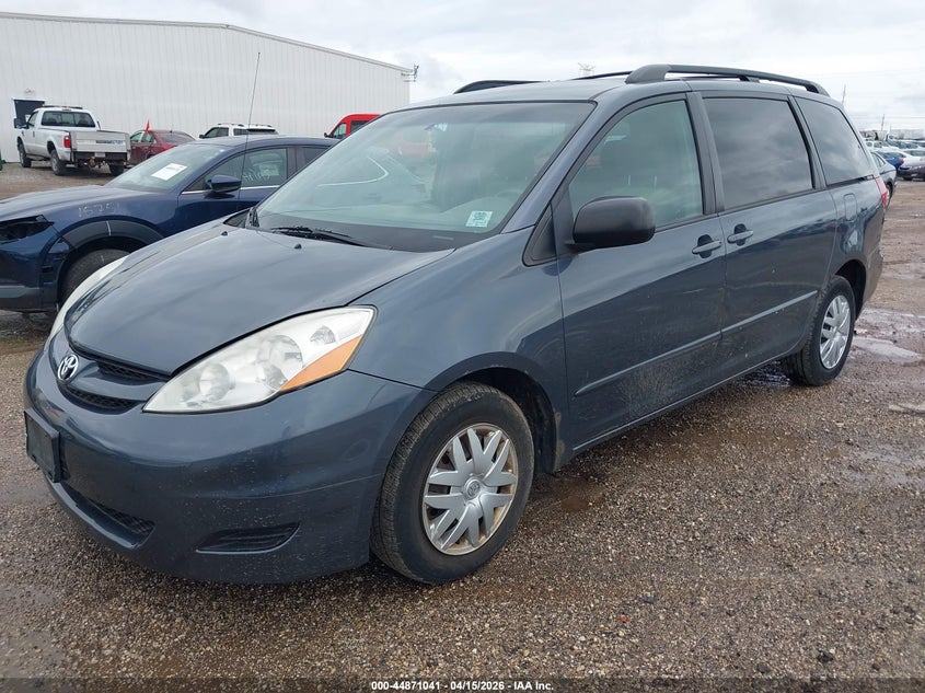 2007 Toyota Sienna Le