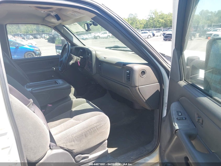 2004 Chevrolet Silverado 2500Hd Ls