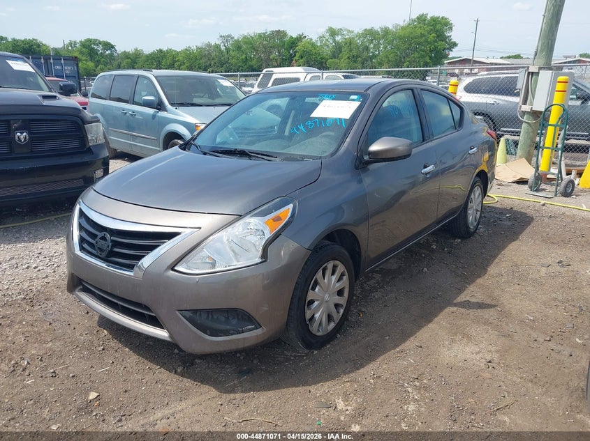 2016 Nissan Versa 1.6 Sv