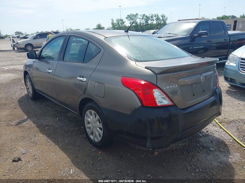 2016 Nissan Versa 1.6 Sv