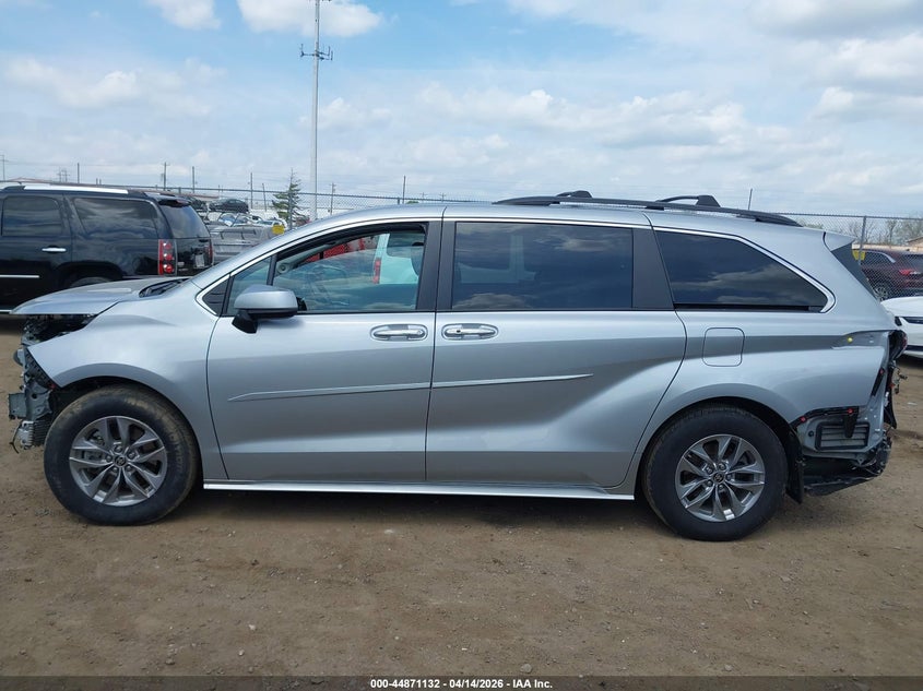 2022 Toyota Sienna Xle VIN: 5TDJRKEC9NS089743 Lot: 44871132