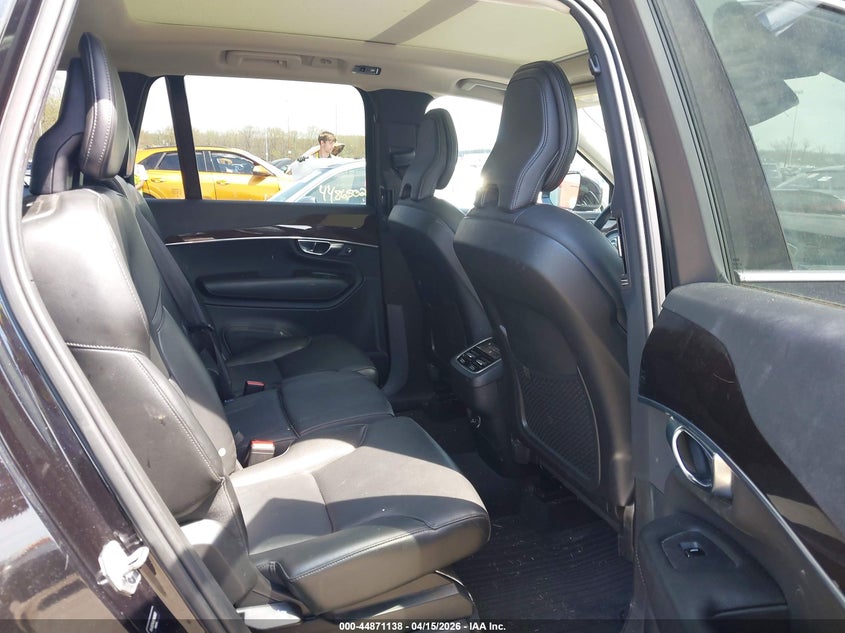2019 Volvo Xc90 T5 Momentum VIN: YV4102PK6K1490803 Lot: 44871138