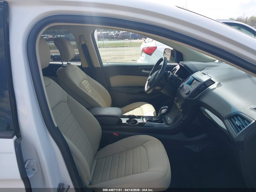 2016 Ford Edge Se