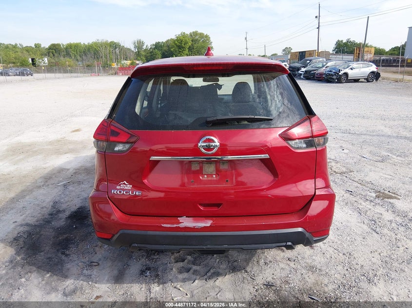 2017 Nissan Rogue S VIN: JN8AT2MT2HW382461 Lot: 44871172