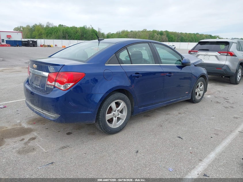 2013 CHEVROLET CRUZE auction photo 4