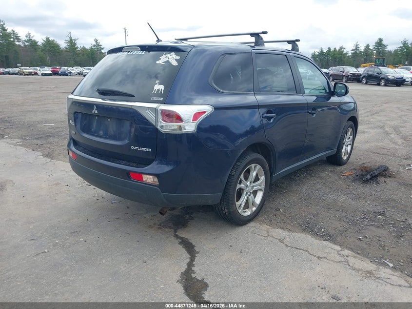 2014 Mitsubishi Outlander Se
